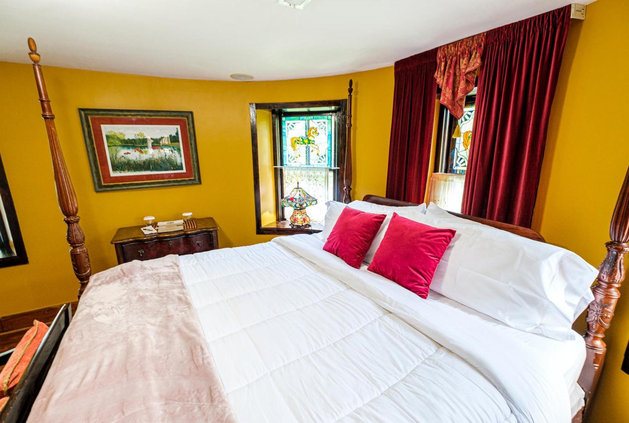 Stone Manor Boutique Inn Britain Extérieur photo